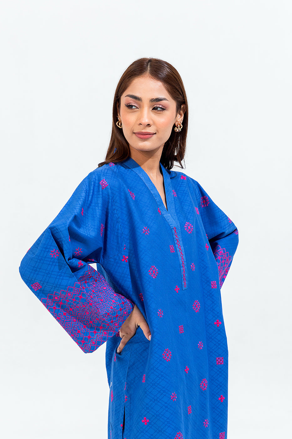 2 Piece Embroidered Cambric Jacquard Suit (Pret)