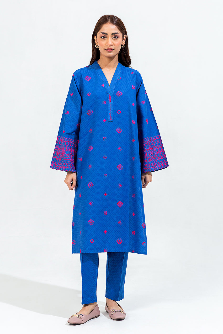 2 Piece Embroidered Cambric Jacquard Suit (Pret)