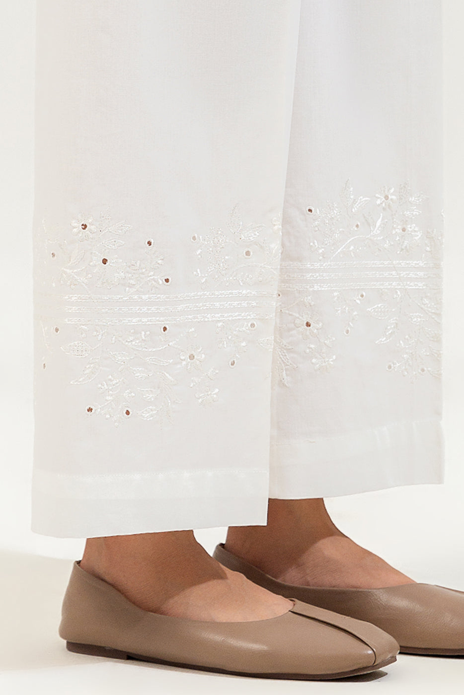 Embroidered Culotte Pants