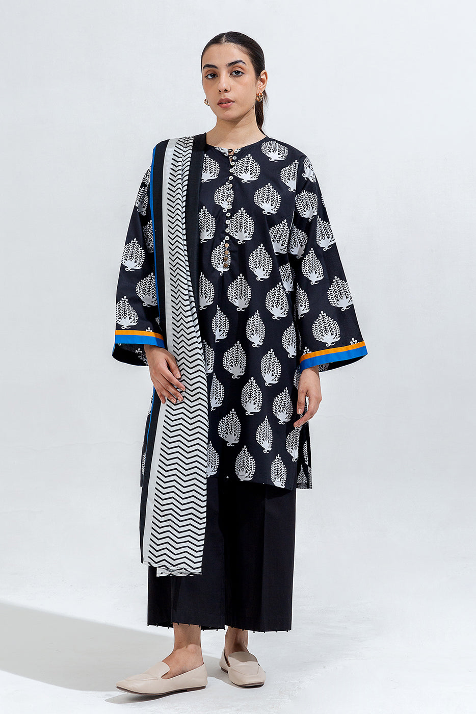 2 Piece Printed Cambric Suit (Pret)
