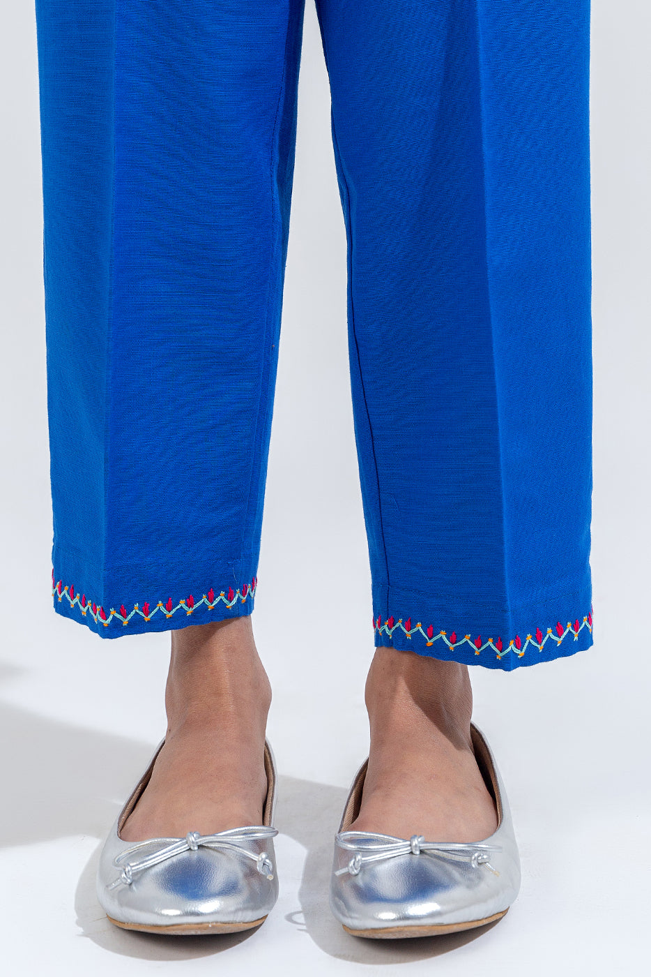 2 Piece Embroidered Khaddar Suit (Pret)