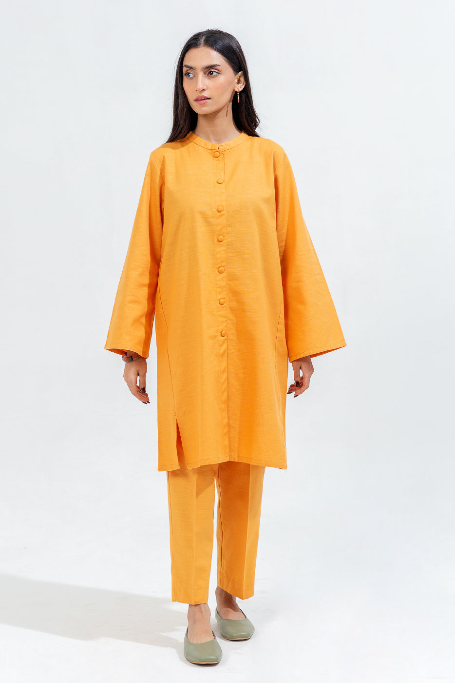 2 Piece Embroidered Khaddar Suit (Pret)