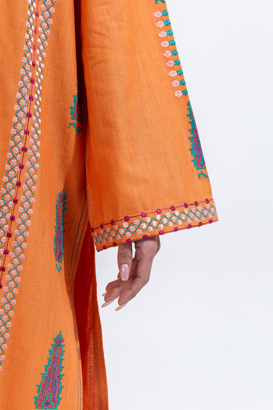 2 Piece Embroidered Khaddar Suit (Pret)