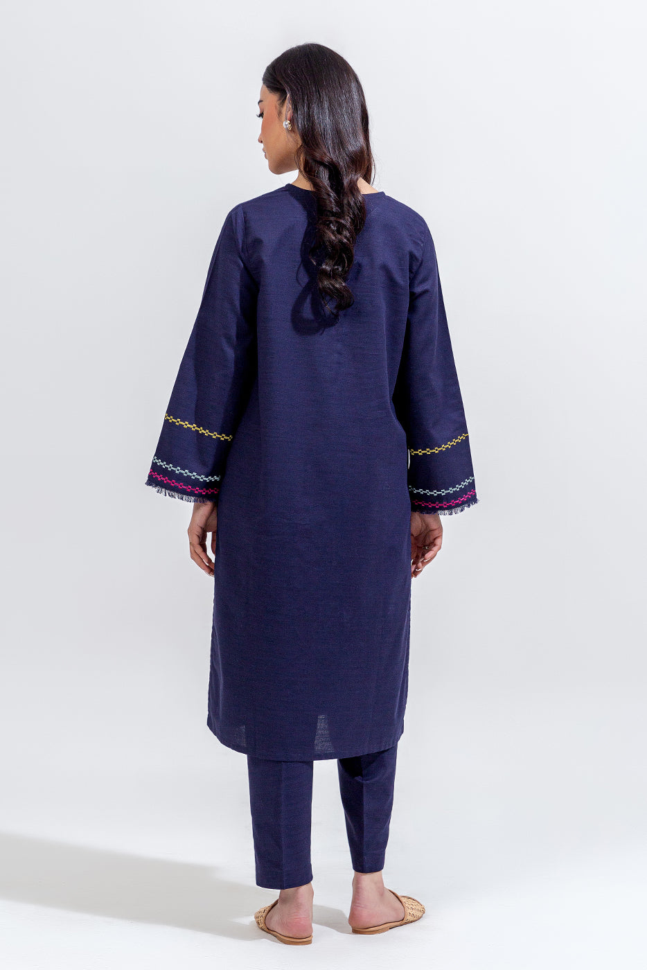 2 Piece Basic Khaddar Suit (Pret)