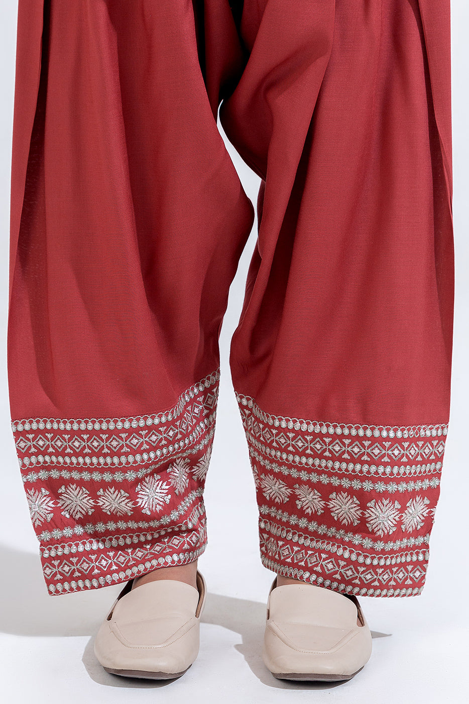 2 Piece Embroidered Viscose Suit (Pret)