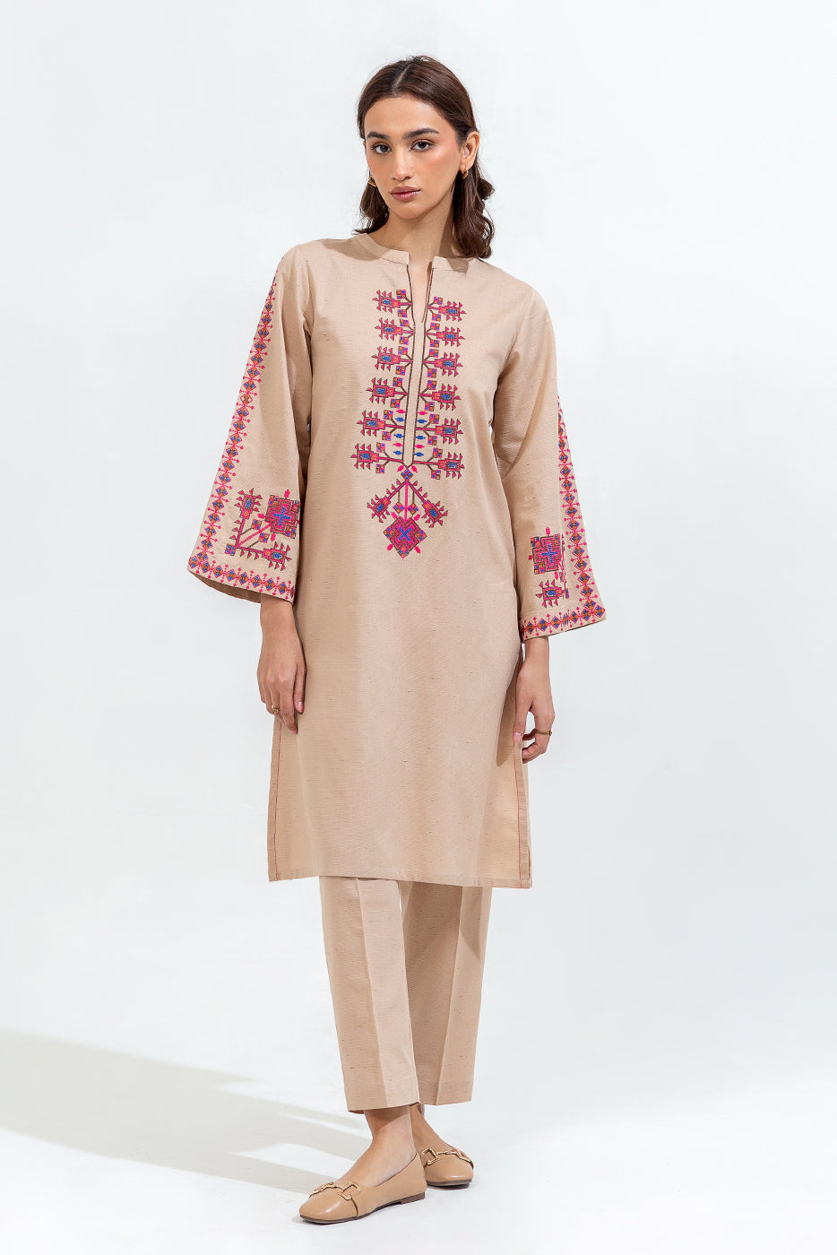 2 Piece Embroidered Khaddar Suit (Pret)
