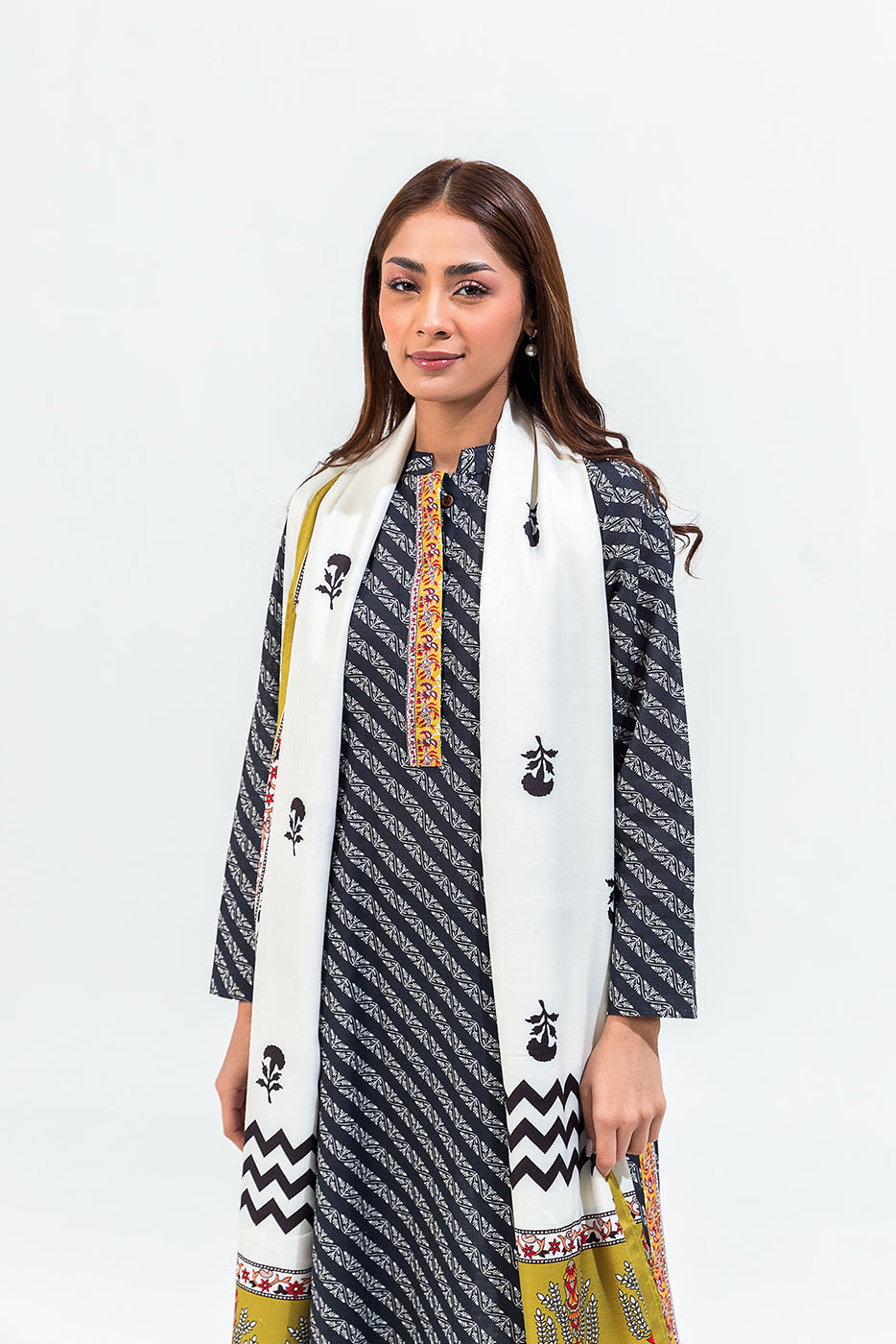2 Piece Printed Khaddar Suit (Pret)