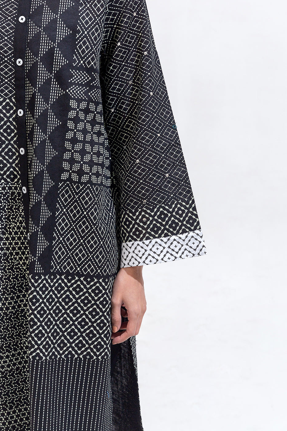 2 Piece Printed Khaddar Jacquard Suit (Pret)