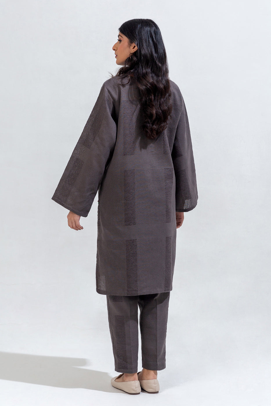 2 Piece Embroidered Yarn Dyed Suit (Pret)