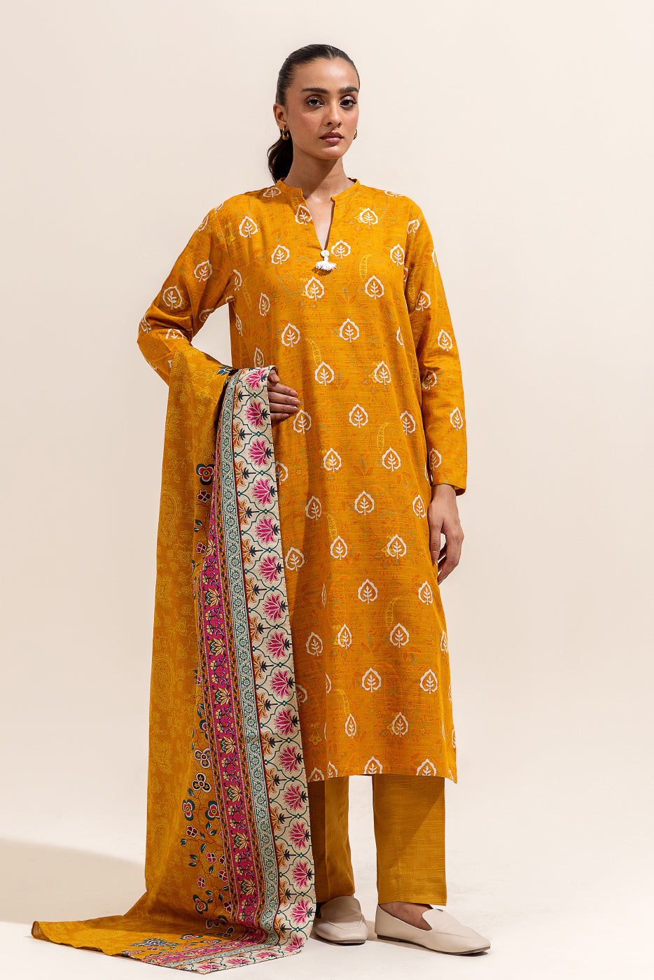 2 Piece Printed Khaddar Suit-Medallion Hue (Unstitched)