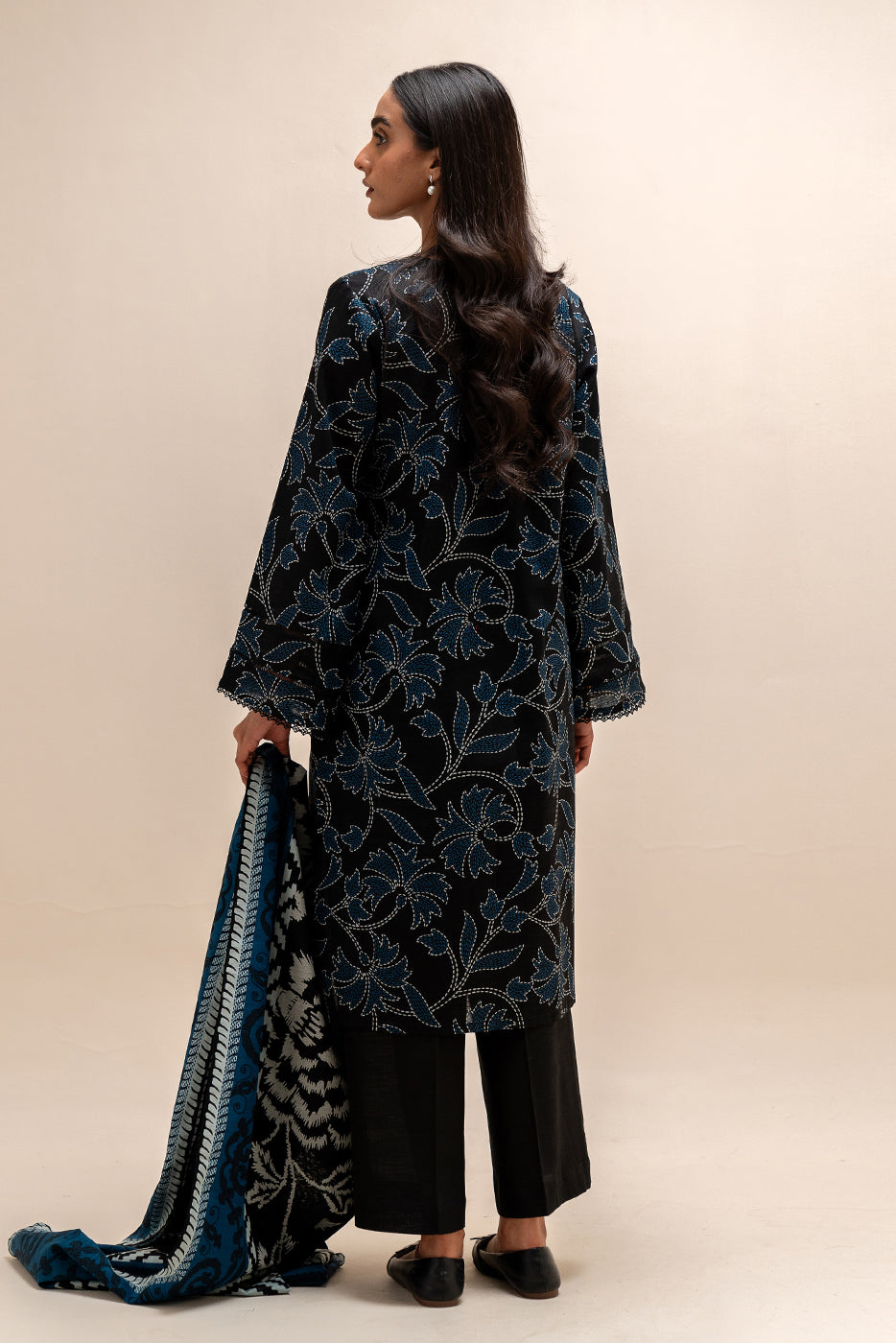 3 Piece Printed Khaddar Suit-Cedar Stitch (Unstitched)