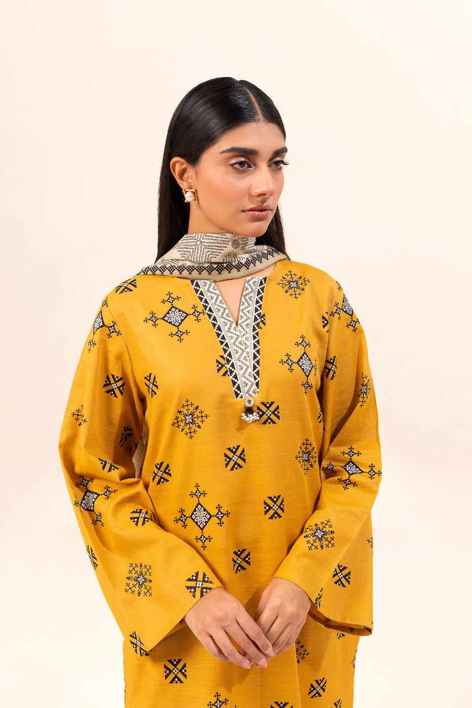 3 Piece Printed Khaddar Suit-Tribal Radiance (Unstitched)