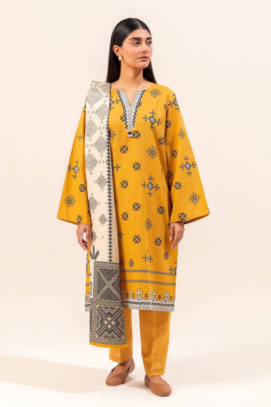 3 Piece Printed Khaddar Suit-Tribal Radiance (Unstitched)