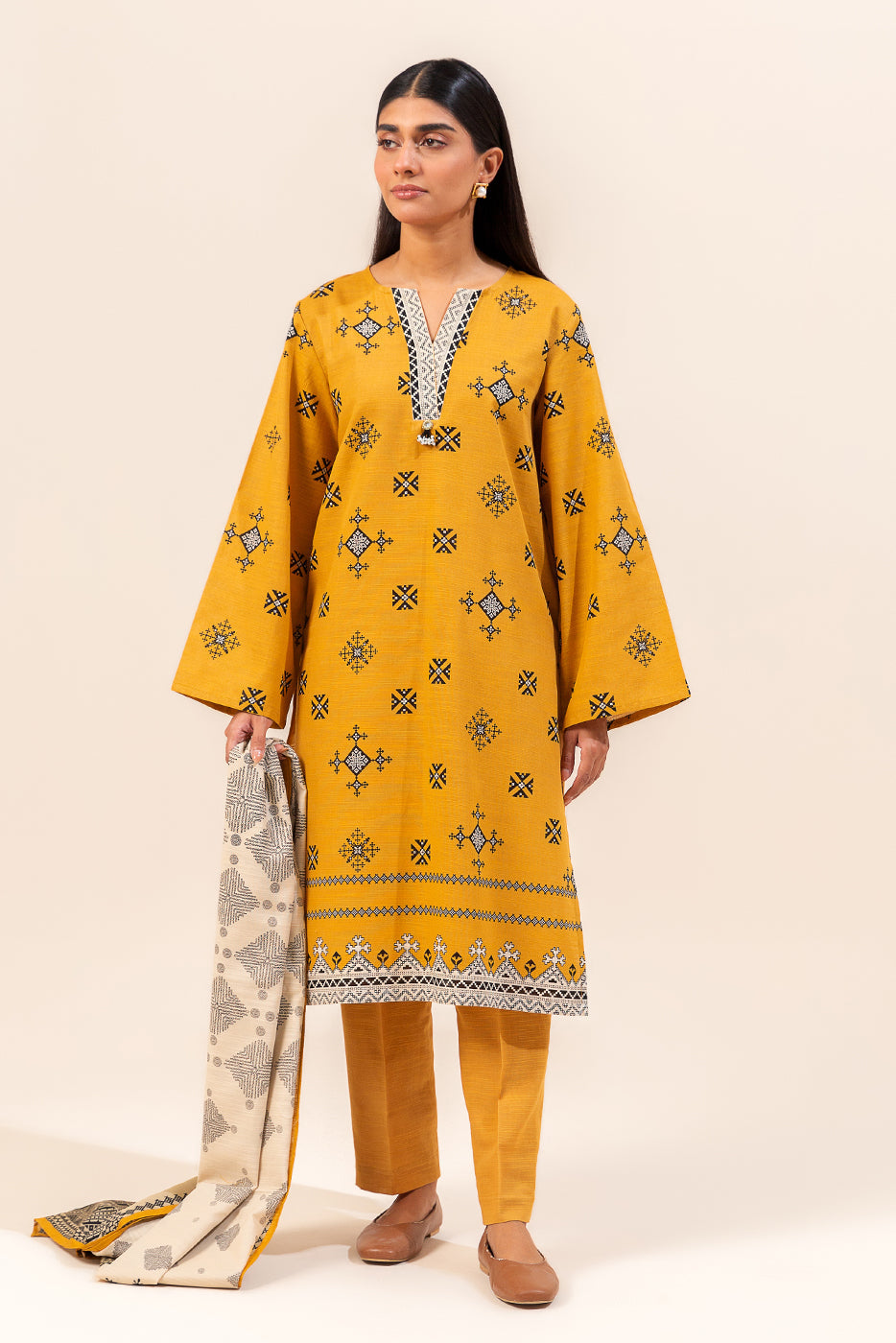 3 Piece Printed Khaddar Suit-Tribal Radiance (Unstitched)