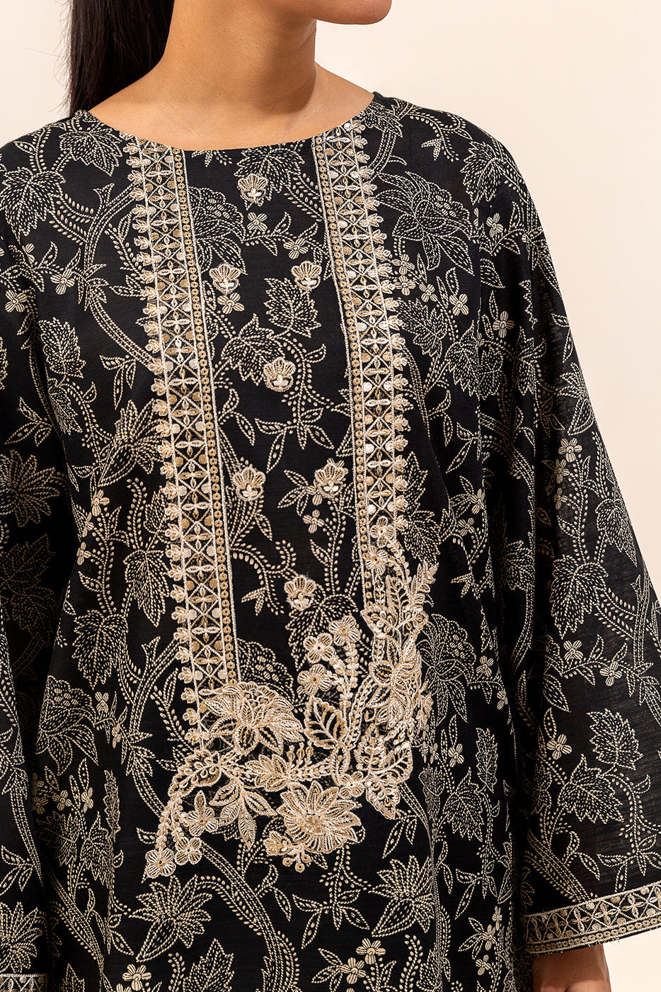 2 Piece Embroidered Khaddar Suit-Cinder Musk (Unstitched)