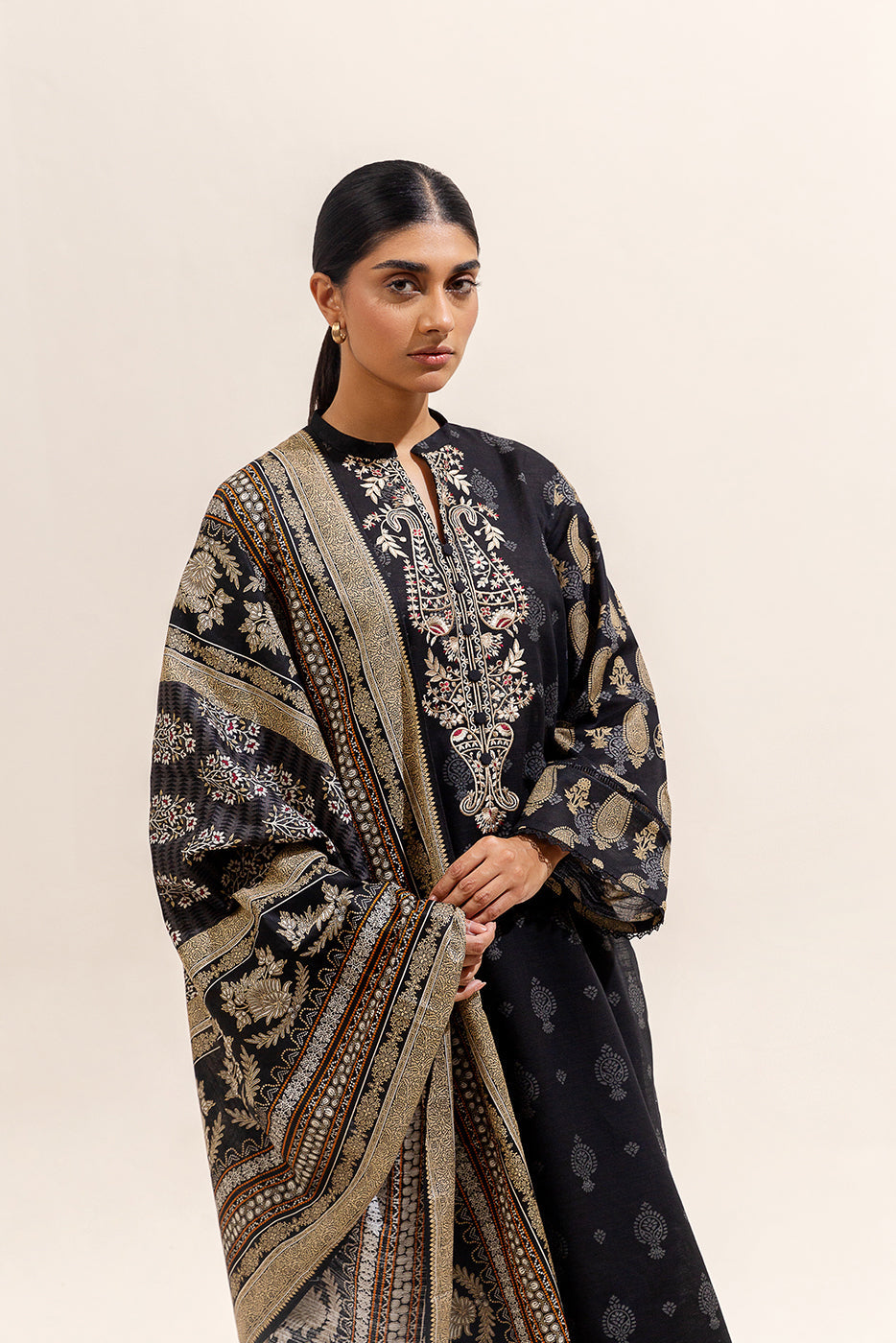 3 Piece Embroidered Khaddar Suit-Midnight Verve (Unstitched)