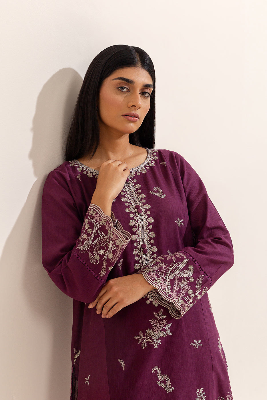 2 Piece Embroidered Khaddar Suit-Deep Berry (Unstitched)