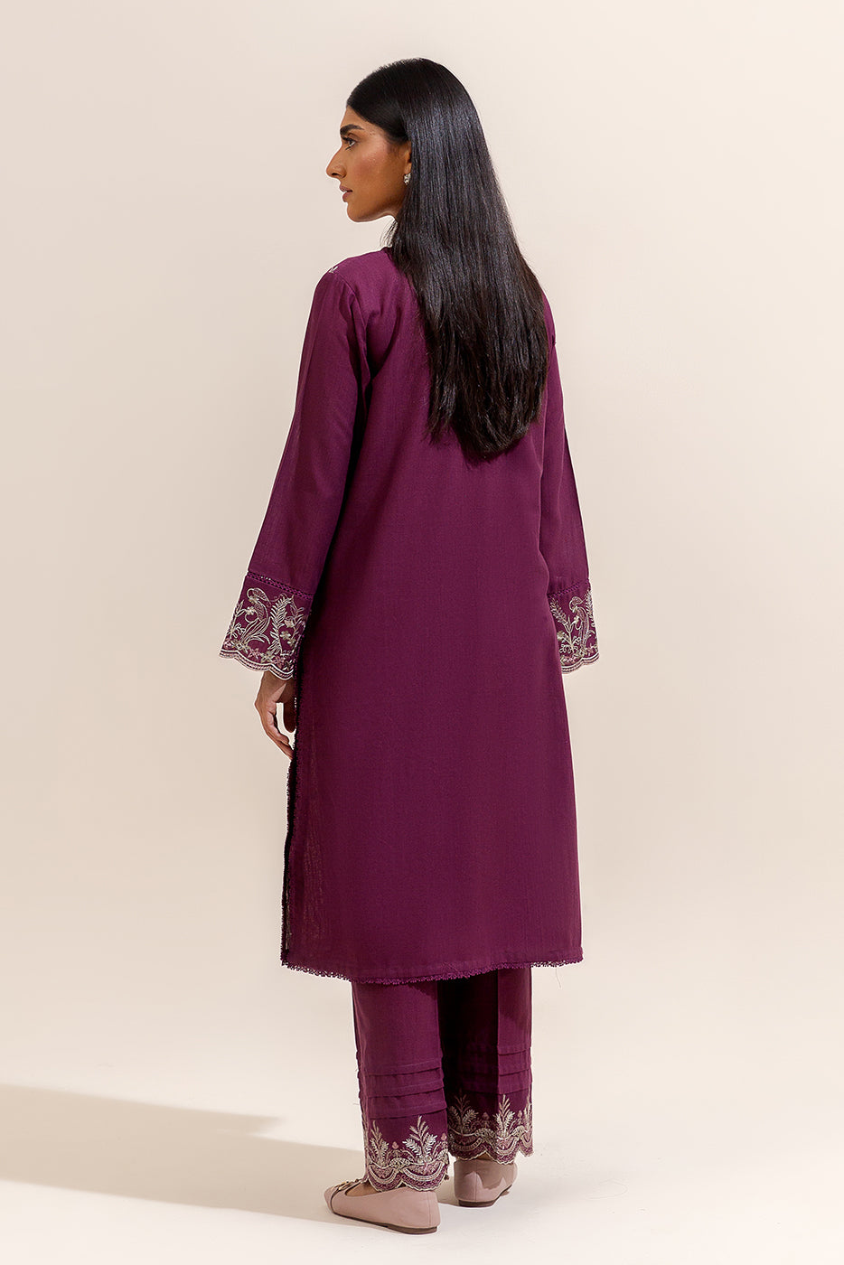 2 Piece Embroidered Khaddar Suit-Deep Berry (Unstitched)