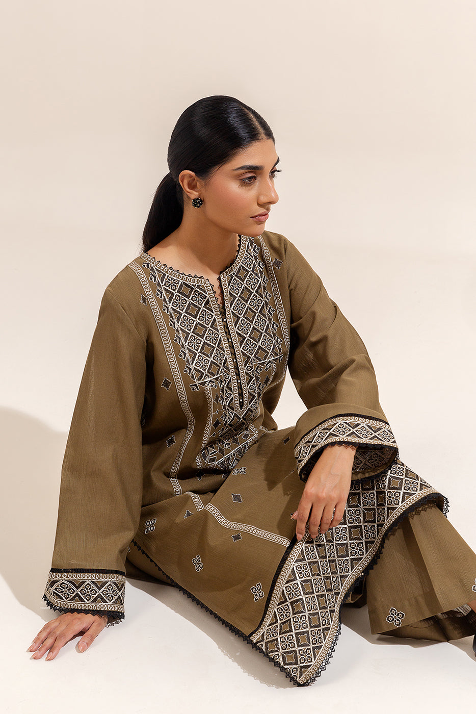 2 Piece Embroidered Khaddar Suit-Dijon Charm (Unstitched)
