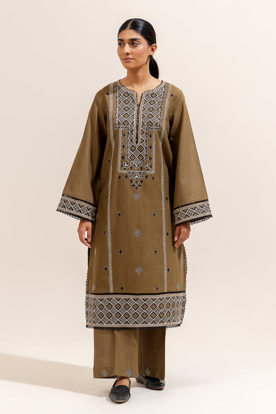 2 Piece Embroidered Khaddar Suit-Dijon Charm (Unstitched)