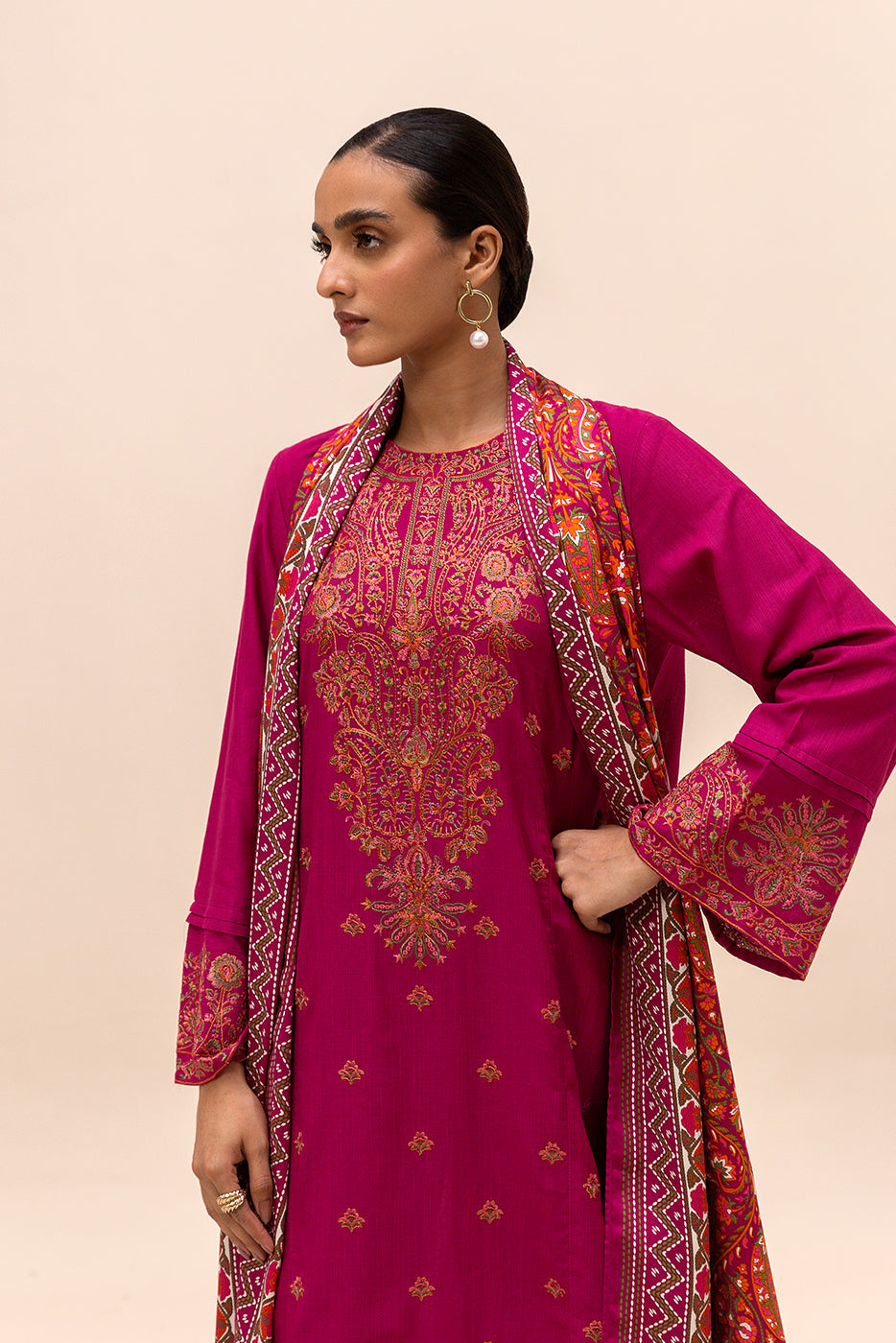 3 Piece Embroidered Khaddar Suit-Fuschia Haze (Unstitched)