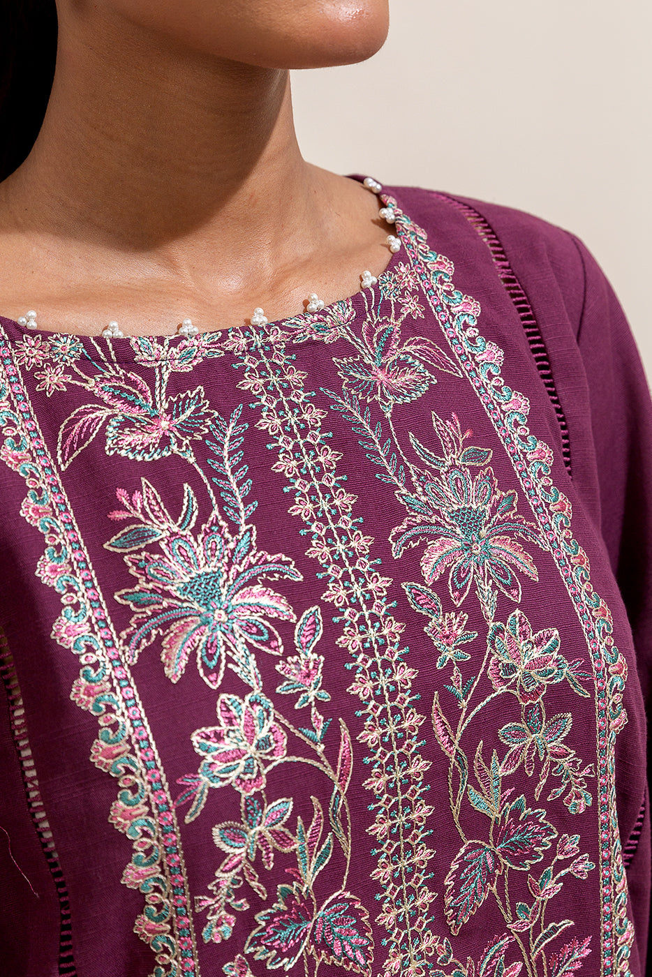 2 Piece Embroidered Khaddar Suit-Sangria Musk (Unstitched)