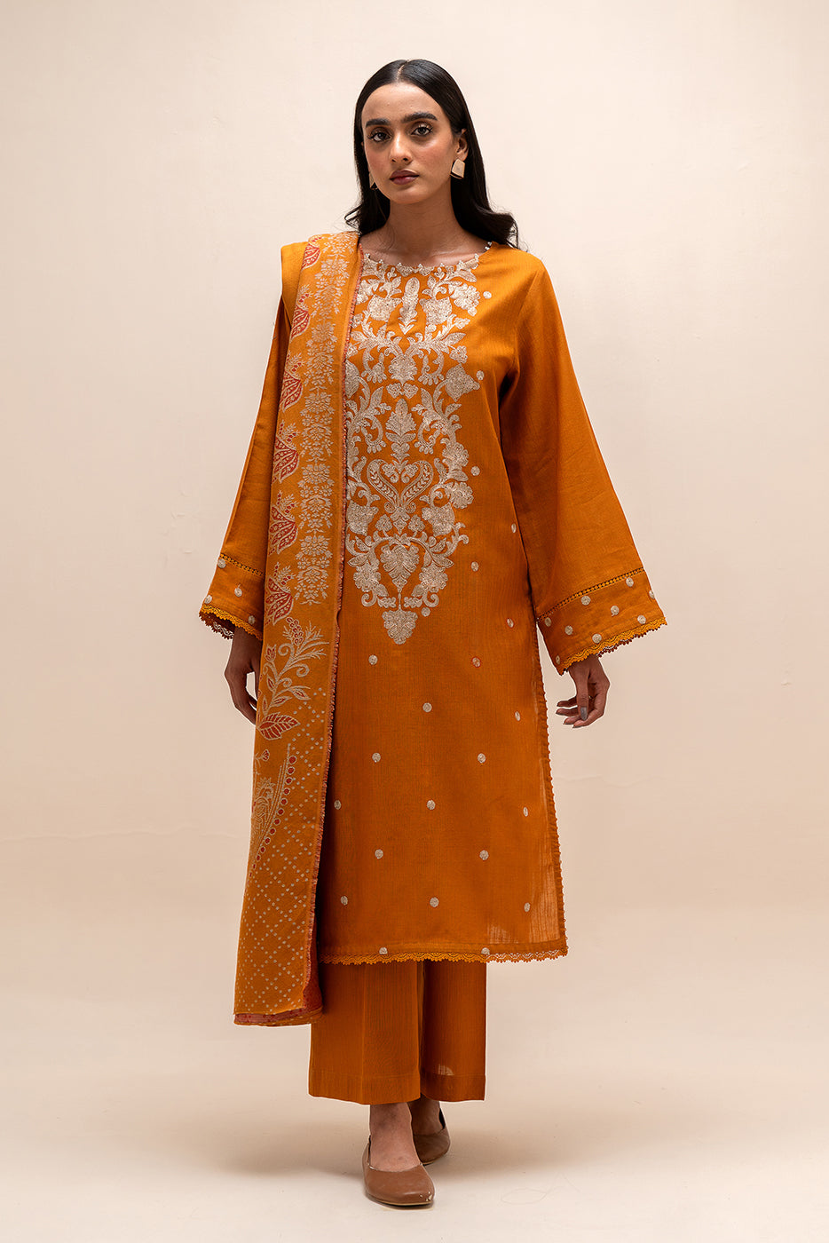 3 Piece Embroidered Khaddar Suit-Medallion Lace (Unstitched)