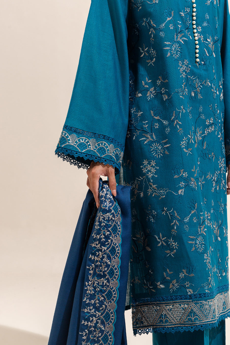 3 Piece Embroidered Khaddar Suit-Garden Bliss (Unstitched)