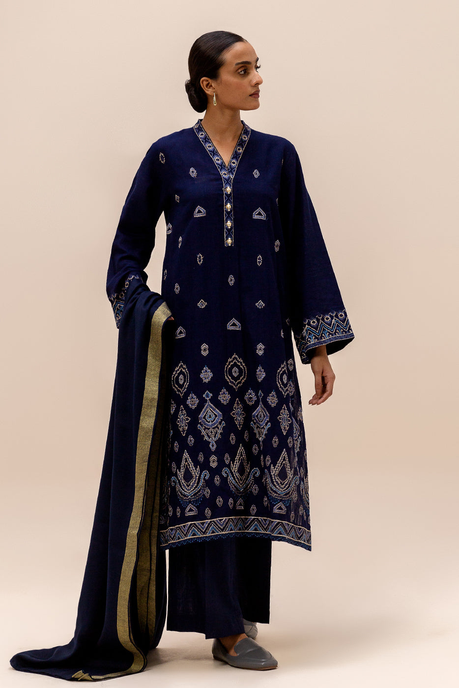 3 Piece Embroidered Khaddar Suit-Deep Shadow (Unstitched)