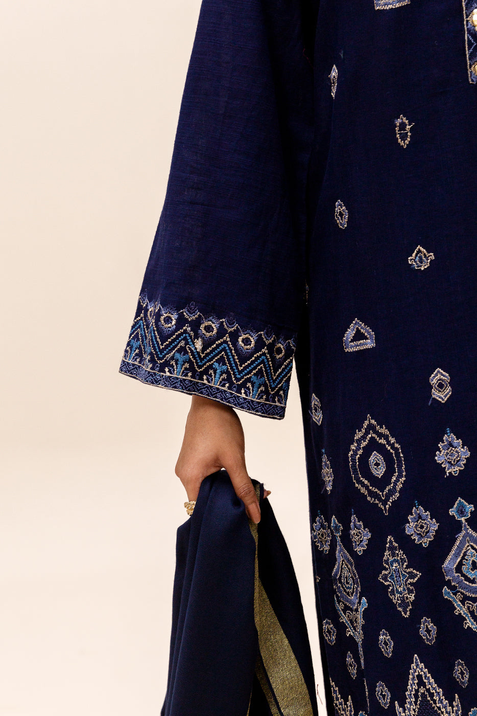 3 Piece Embroidered Khaddar Suit-Deep Shadow (Unstitched)