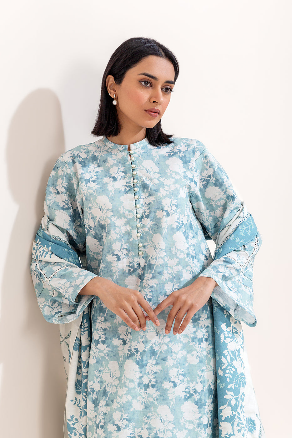 3 Piece Printed Khaddar Suit-Sapphire Bloom (Unstitched)