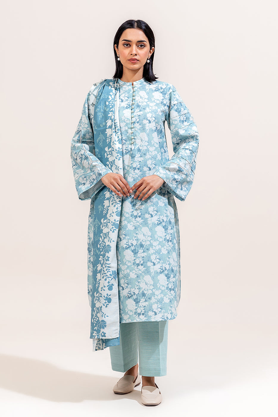 3 Piece Printed Khaddar Suit-Sapphire Bloom (Unstitched)