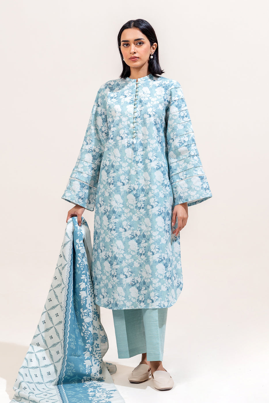 3 Piece Printed Khaddar Suit-Sapphire Bloom (Unstitched)