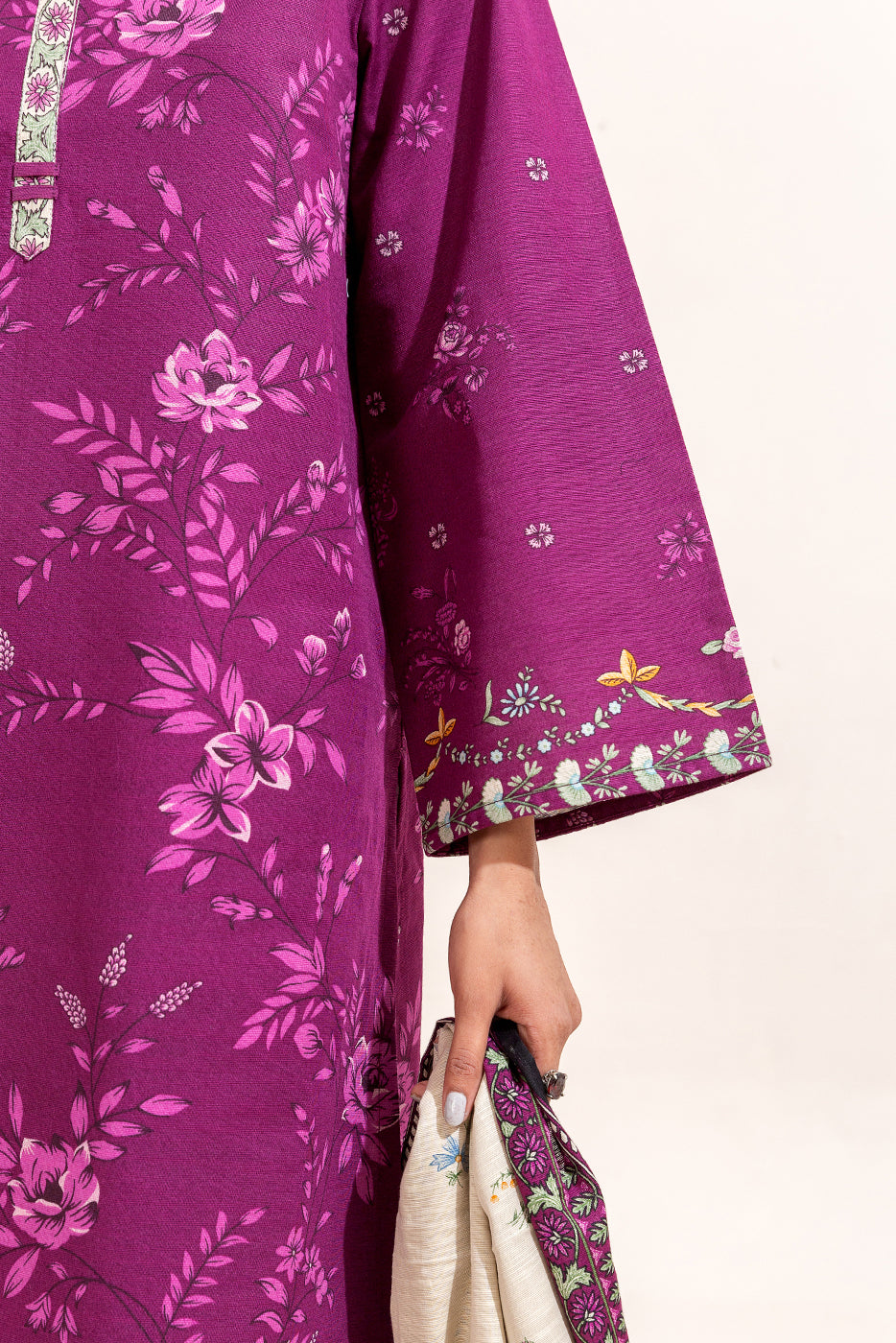 3 Piece Printed Khaddar Suit-Mulberry Orchid (Unstitched)