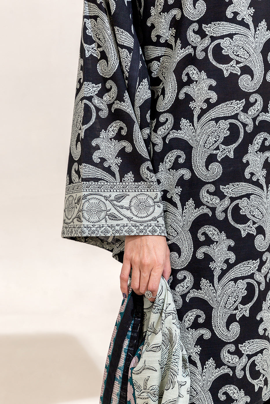 2 Piece Printed Khaddar Suit-Raven Tribe (Unstitched)