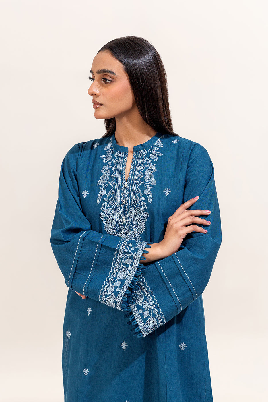 2 Piece Embroidered Khaddar Suit-Garden Charm (Unstitched)