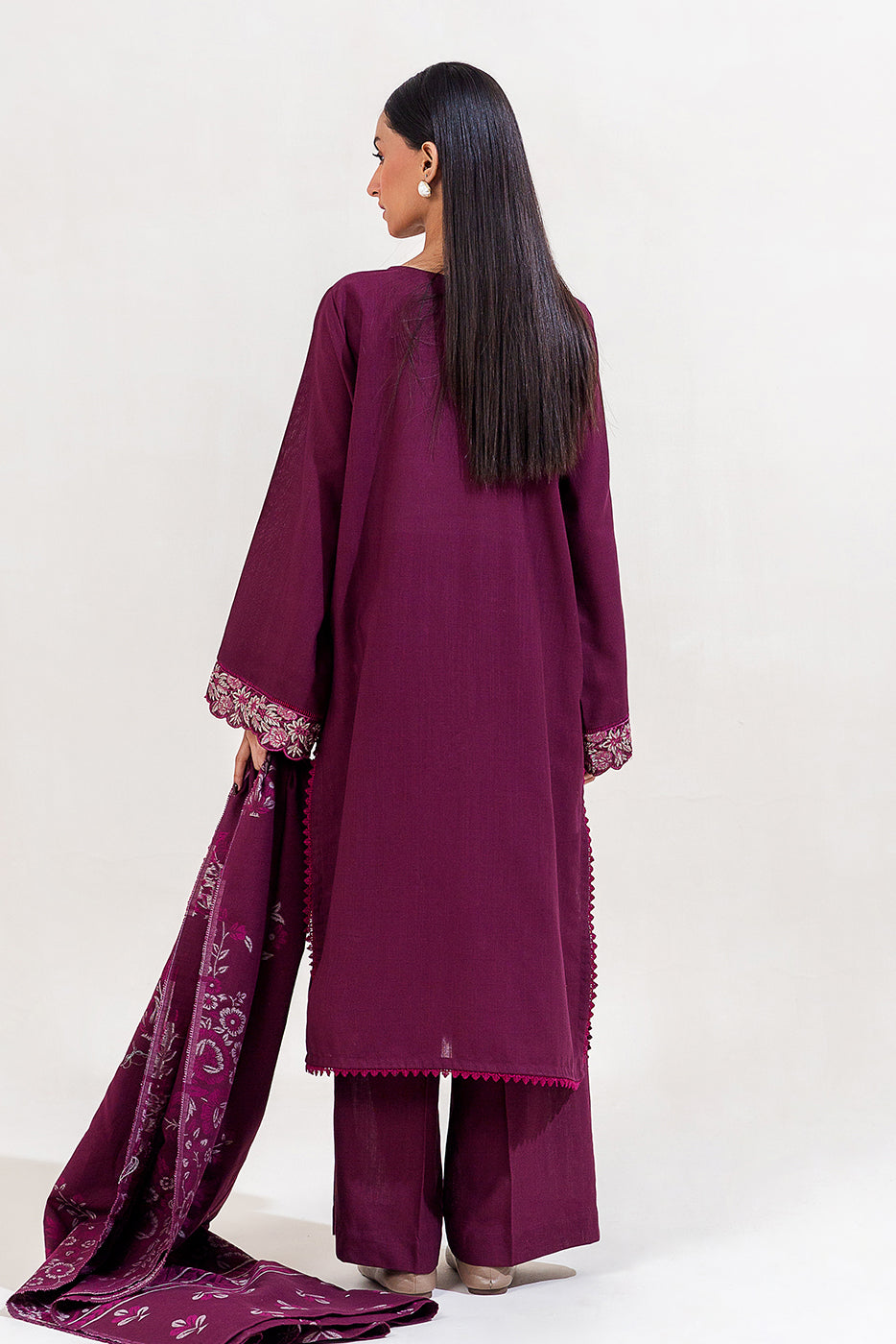 3 Piece Embroidered Khaddar Suit-Berry Muse (Unstitched)