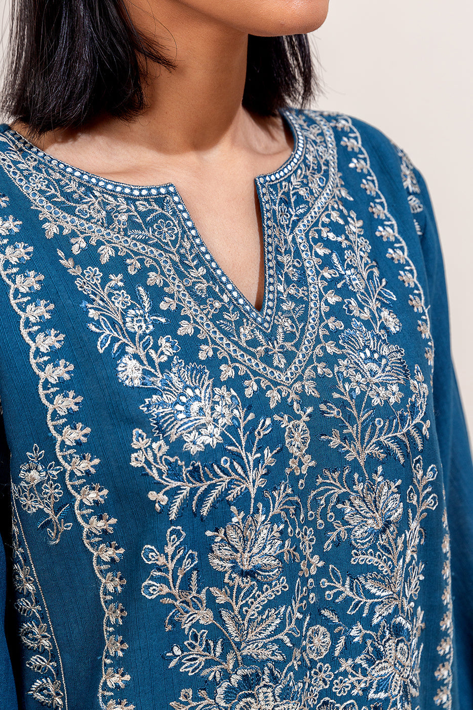 2 Piece Embroidered Khaddar Suit-Turquoise Meadow (Unstitched)