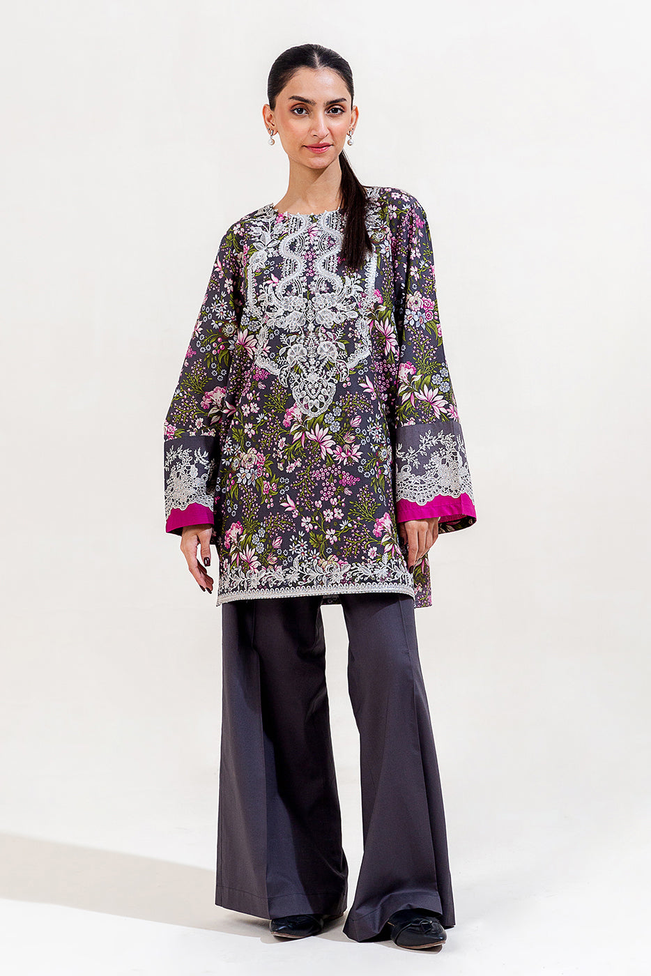 2 Piece Embroidered Cambric Suit-Ebony Bloom (Unstitched)