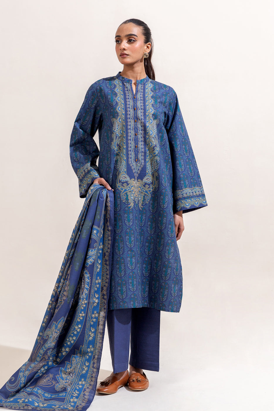 3 Piece Printed Khaddar Suit-Parisian Bliss (Unstitched)
