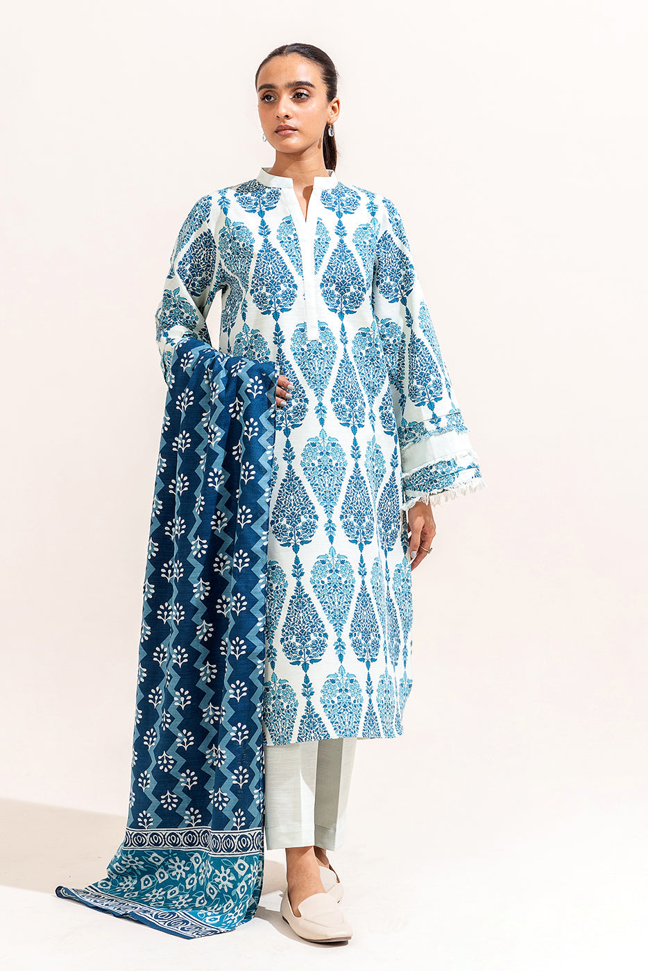 3 Piece Printed Khaddar Suit-Carolina Cream (Unstitched)