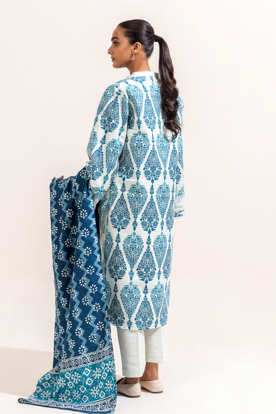 3 Piece Printed Khaddar Suit-Carolina Cream (Unstitched)