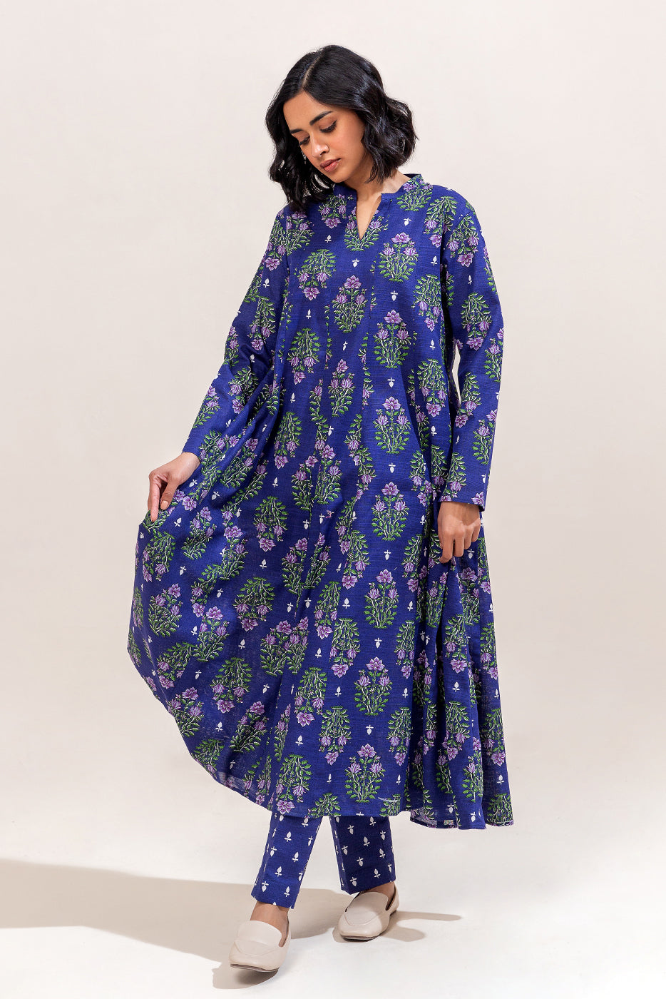 2 Piece Printed Khaddar Suit-Berry Garden (Unstitched)
