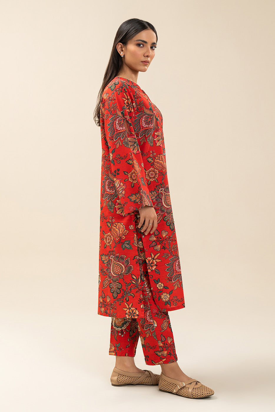 2 PIECE PRINTED KHADDAR SUIT (PRET)BT2250002DP2049-MULTI-2000000294544-8