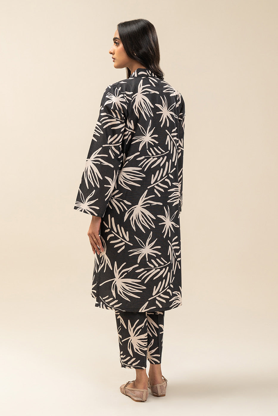 2 PIECE PRINTED KHADDAR SUIT (PRET)BT2250002DP2065-MULTI-2000000294619-8