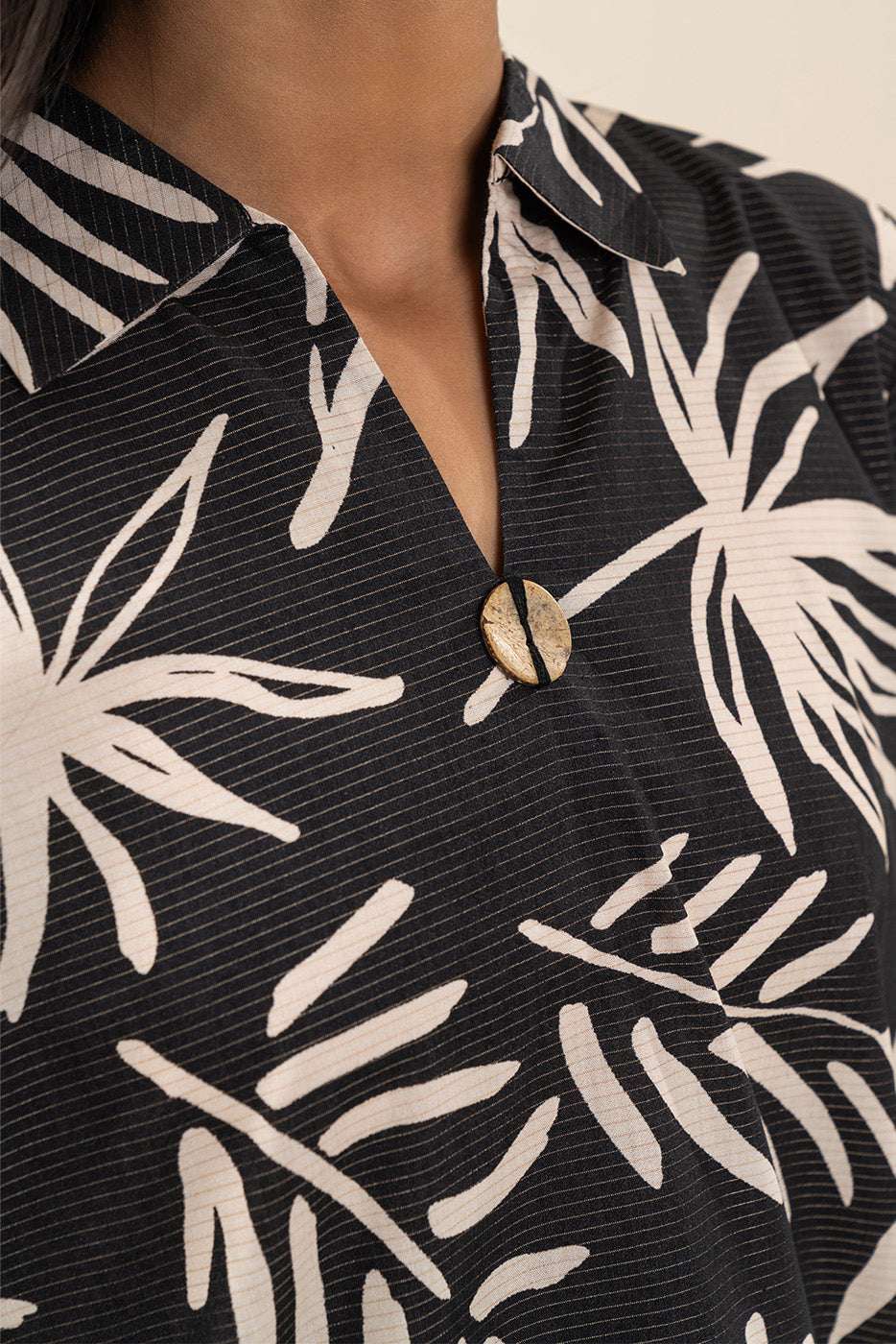 2 PIECE PRINTED KHADDAR SUIT (PRET)BT2250002DP2065-MULTI-2000000294619-8