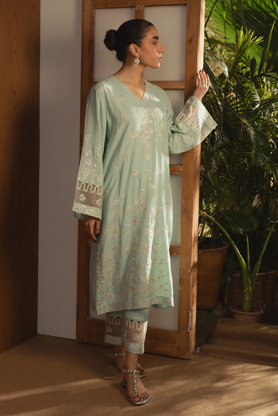 2 Piece Embroidered Raw Silk Suit (Luxury Pret)