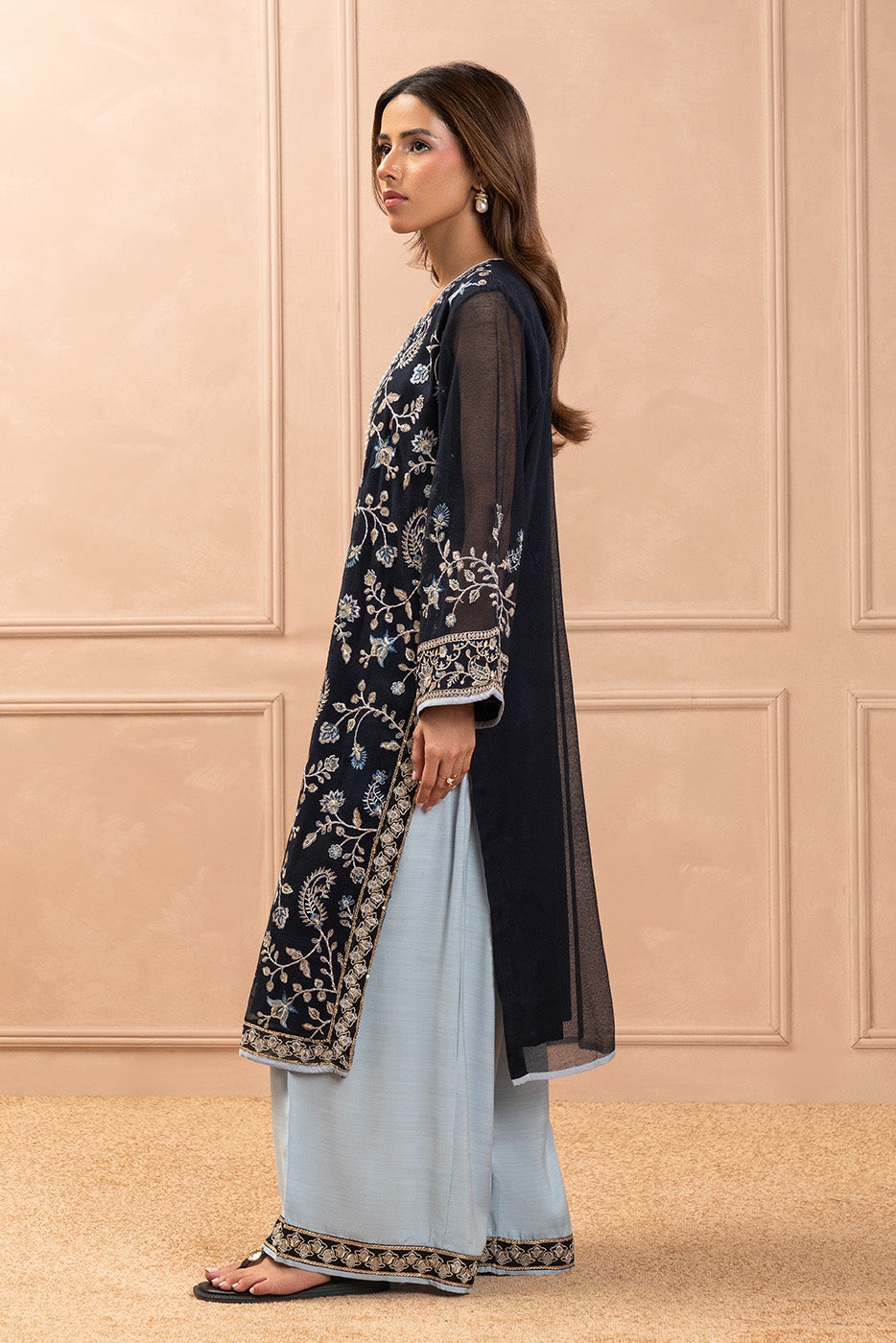 2 PIECE EMBROIDERED COTTON NET SUIT (LUXURY PRET)