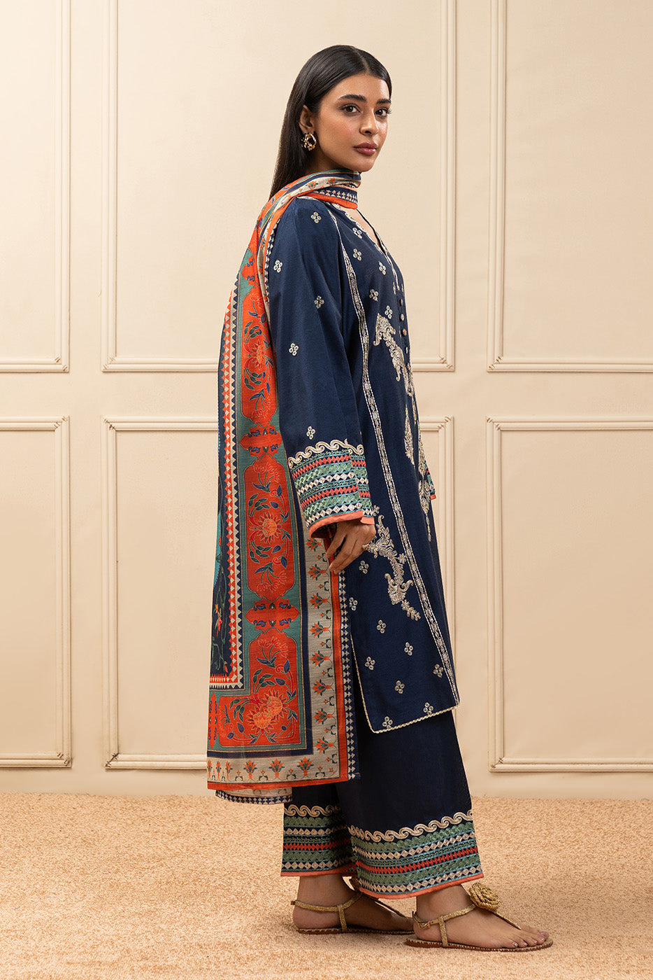 3 PIECE EMBROIDERED TWO TONE SUIT (PRET)BT2250002PR0175-NAVY-2000000293219-8