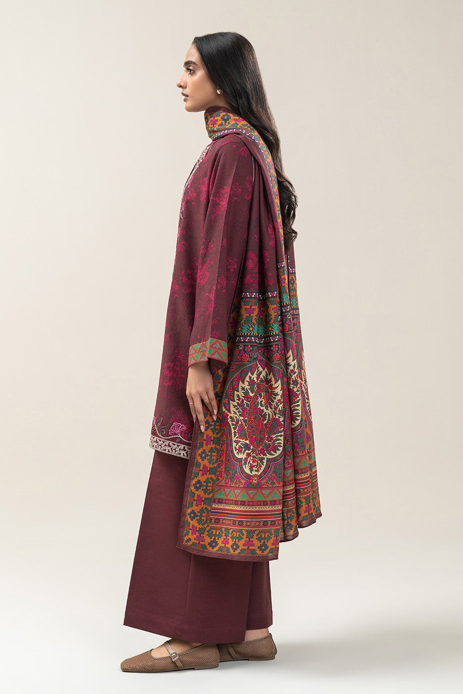 3 Piece Embroidered Slub Khaddar Suit-Burnt Maroon (Unstitched)